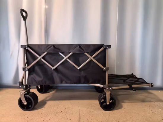 In vier Richtungen klappbarer Outdoor-Strandwagen mit ATV-Rädern